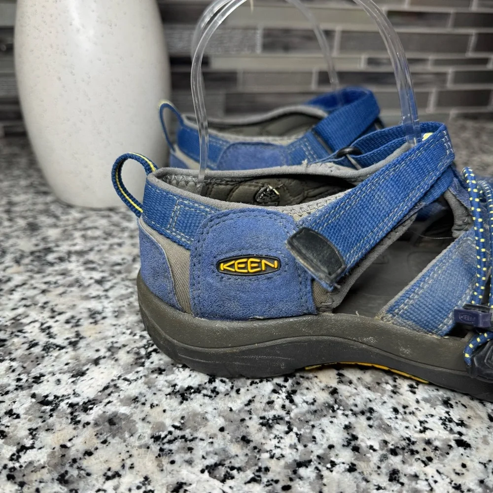 Keen toe support