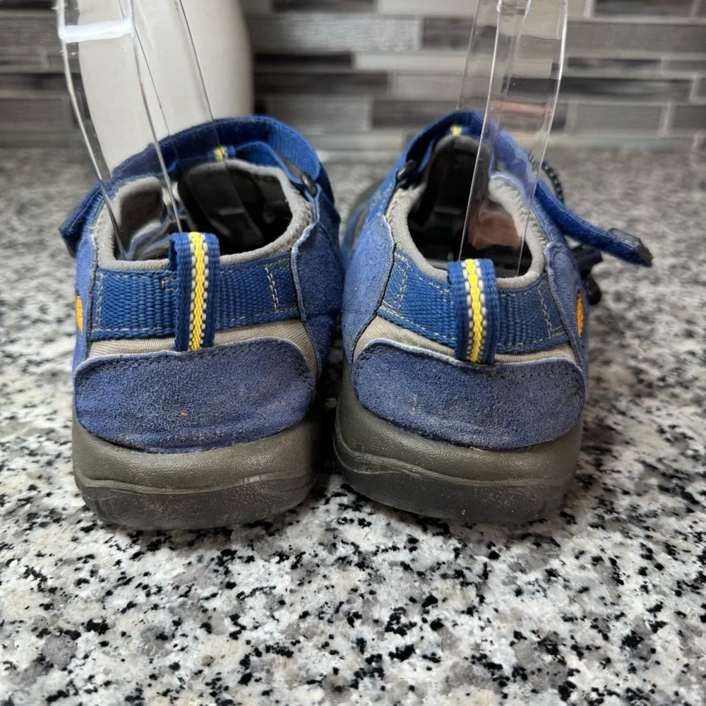 Keen support everyday laces