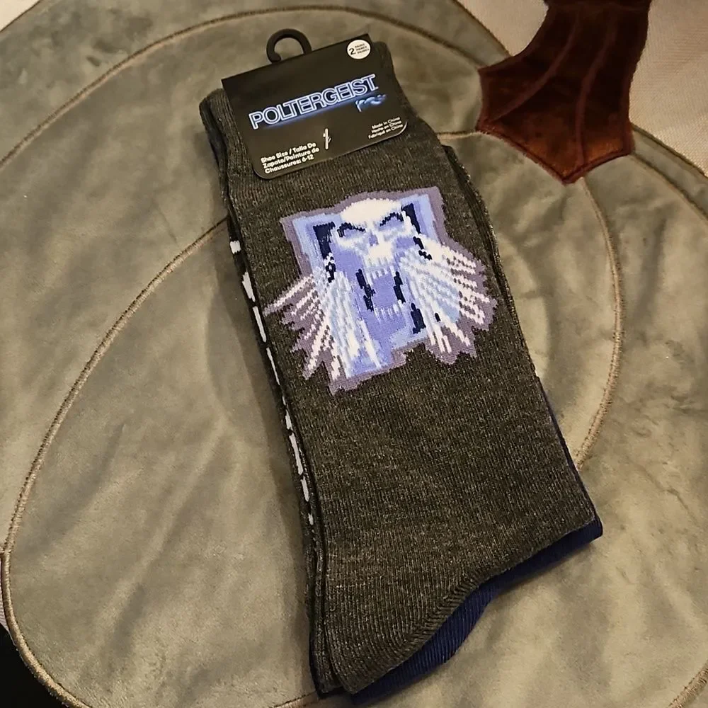 Poltergeist 🦊 socks size 6-12 NWT