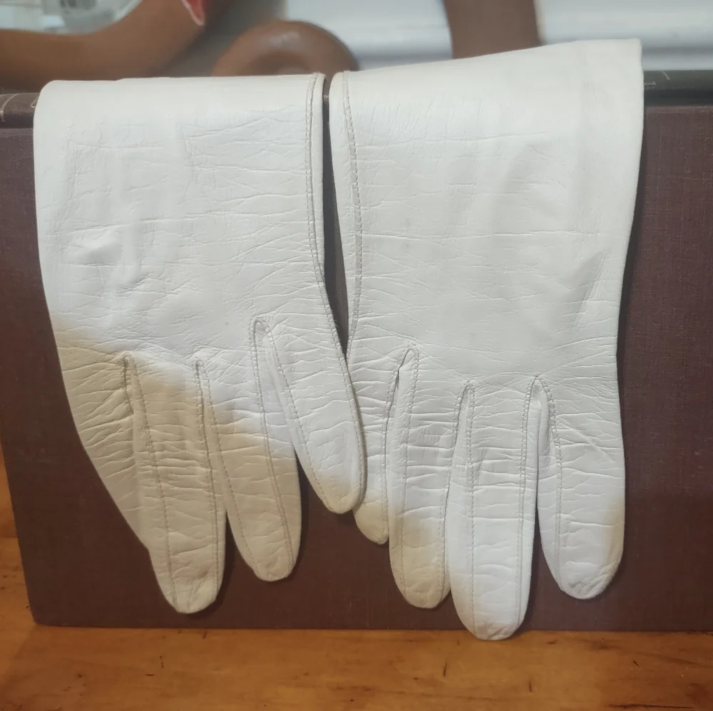 Vintage sophisticated leather