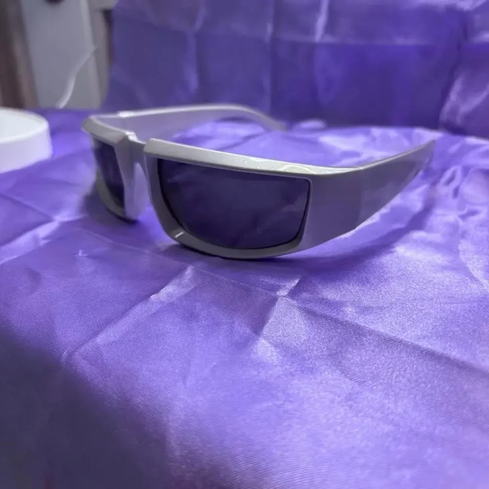 Unbranded silver futuristic