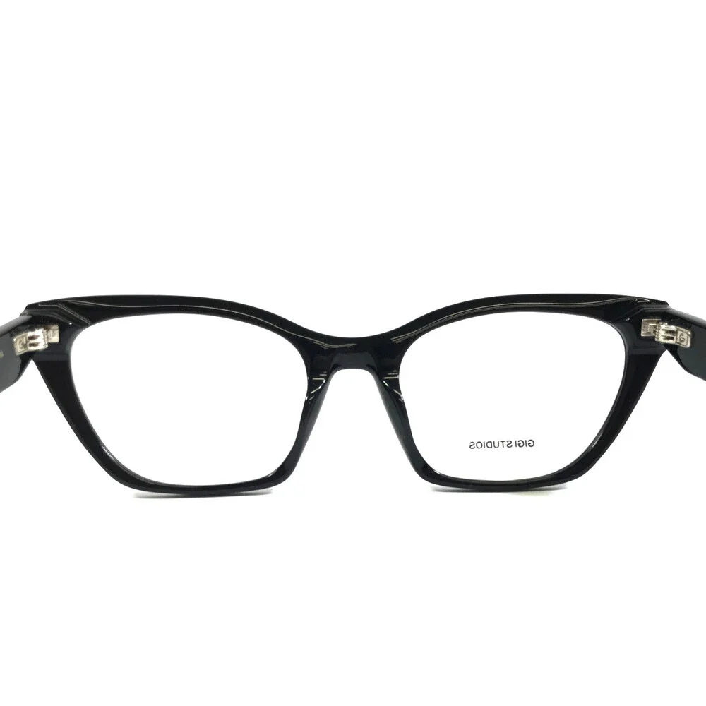 GiGi brand new