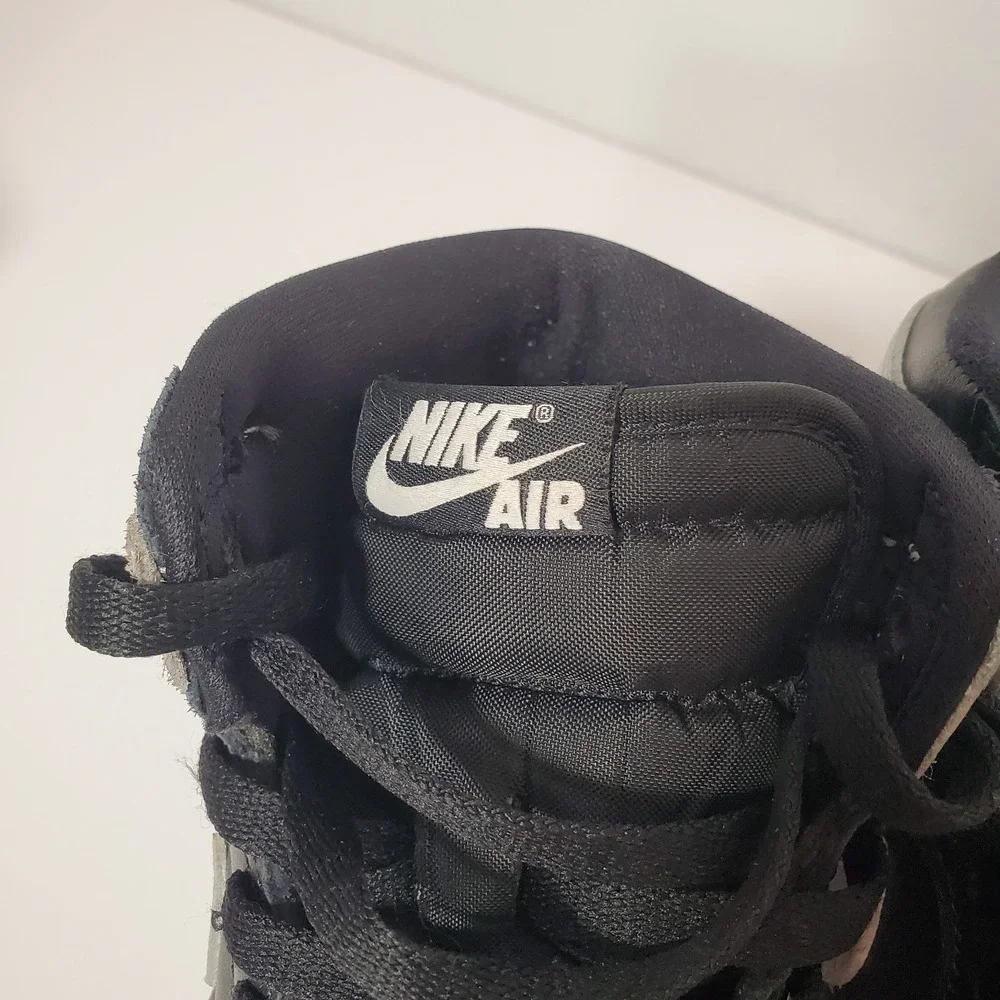 Nike without box