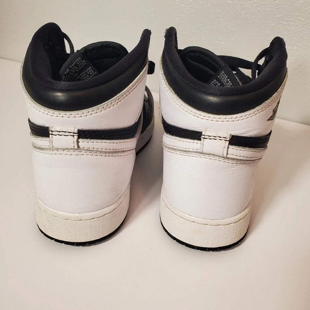 Nike without box