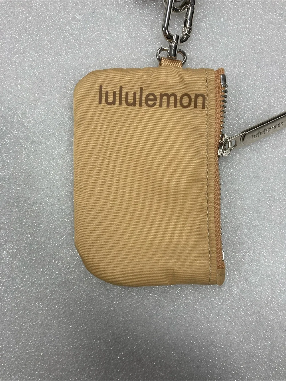 lululemon athletica wristlet strap