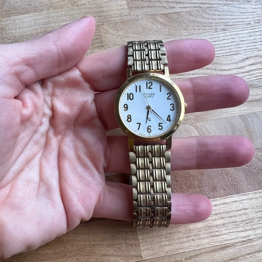 Citizen brand quartz