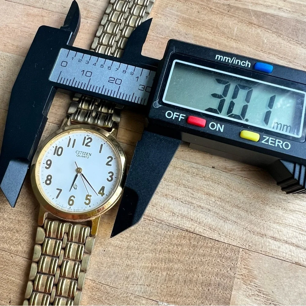 Citizen brand quartz