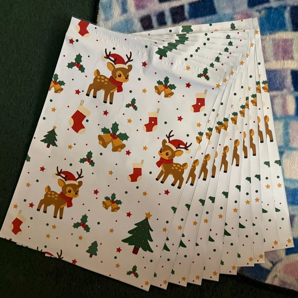 Polysells celebrate season