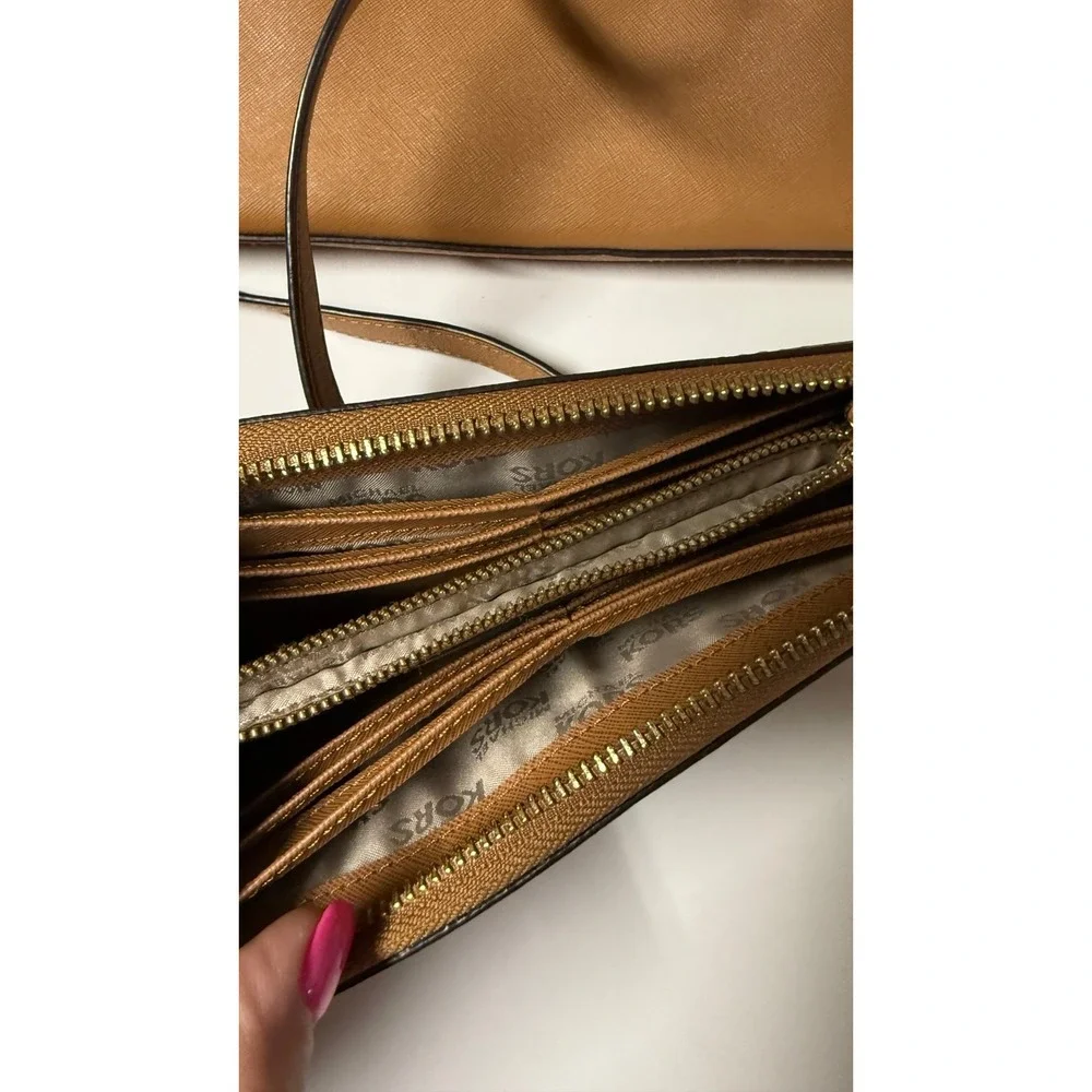 MICHAEL KORS MK LG Dome Satchel‎ Bag and matching wallet Tan Saffiano