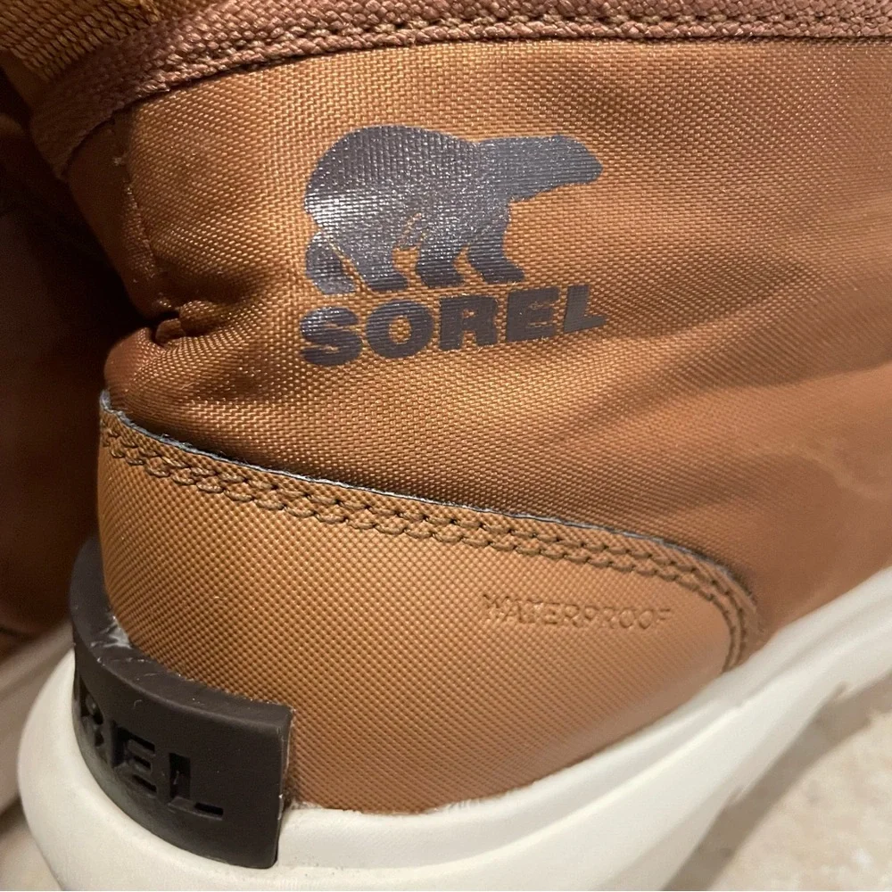 Sorel women’s explorer