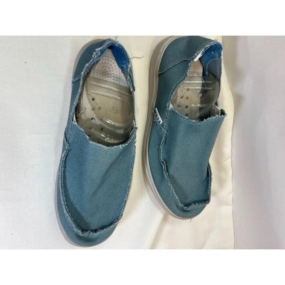 CROCS MENS SZ 8 BLUE DENIM SLIP ON SHOES