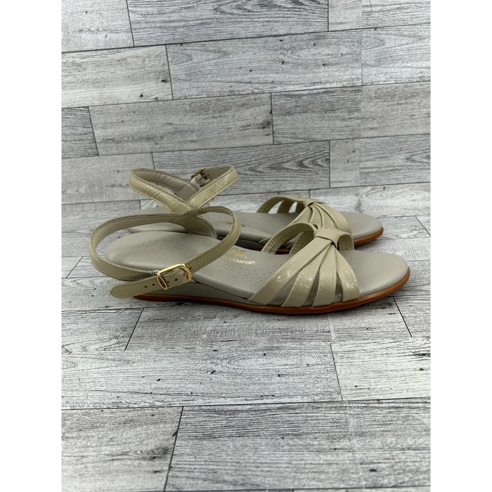 SAS Tripad Comfort Womens 7.5 M Cream‎ Patent Leather Wedge Sandals Made in USA