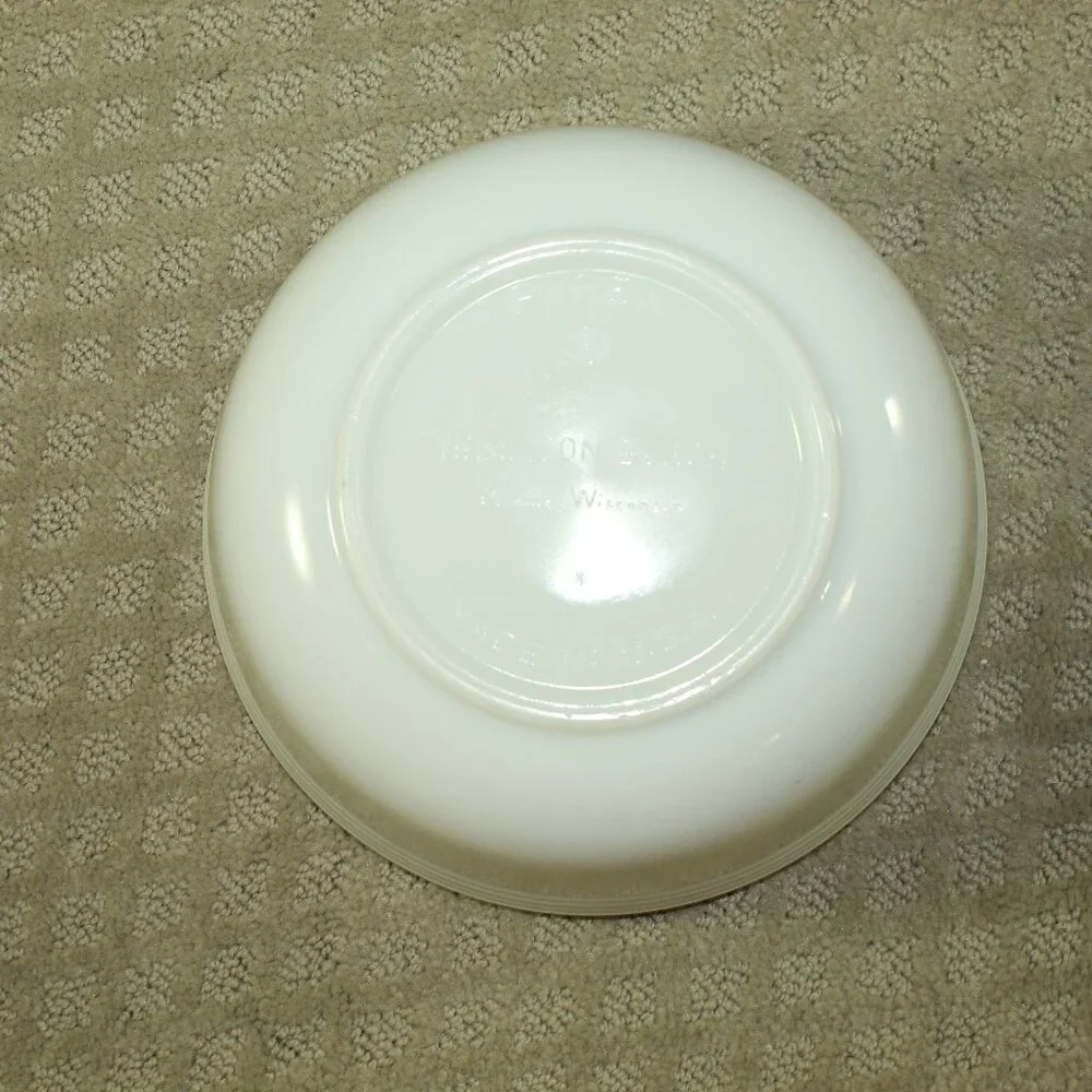Hamilton Beach vintage pyrex