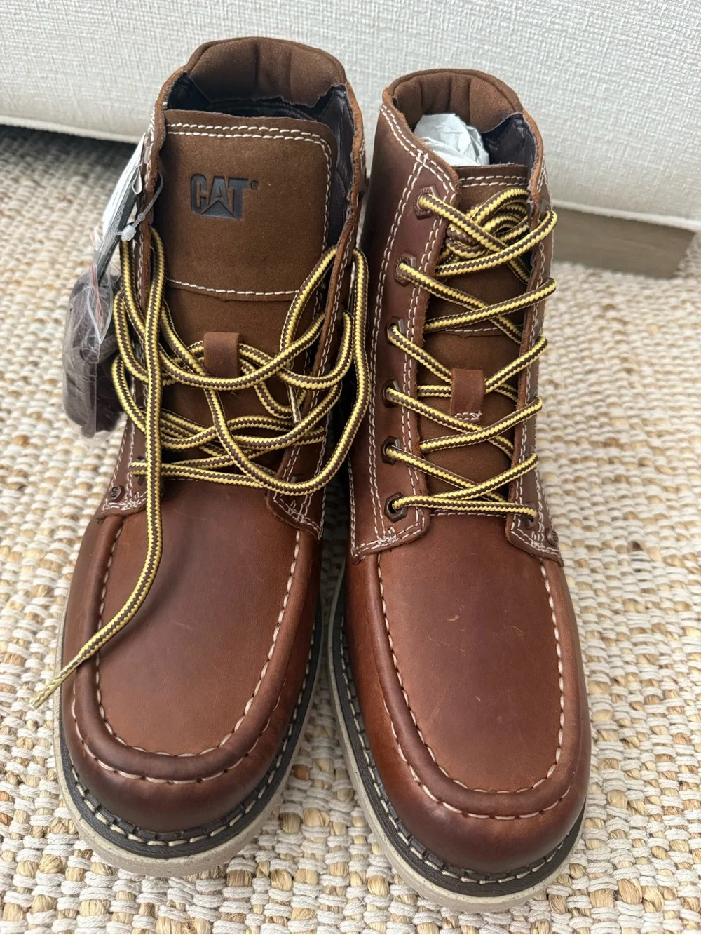 Caterpillar sturdy leather