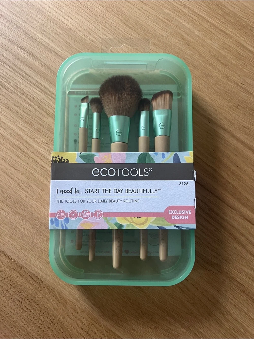 ecotools Mint Green Travel Makeup Brush Set
