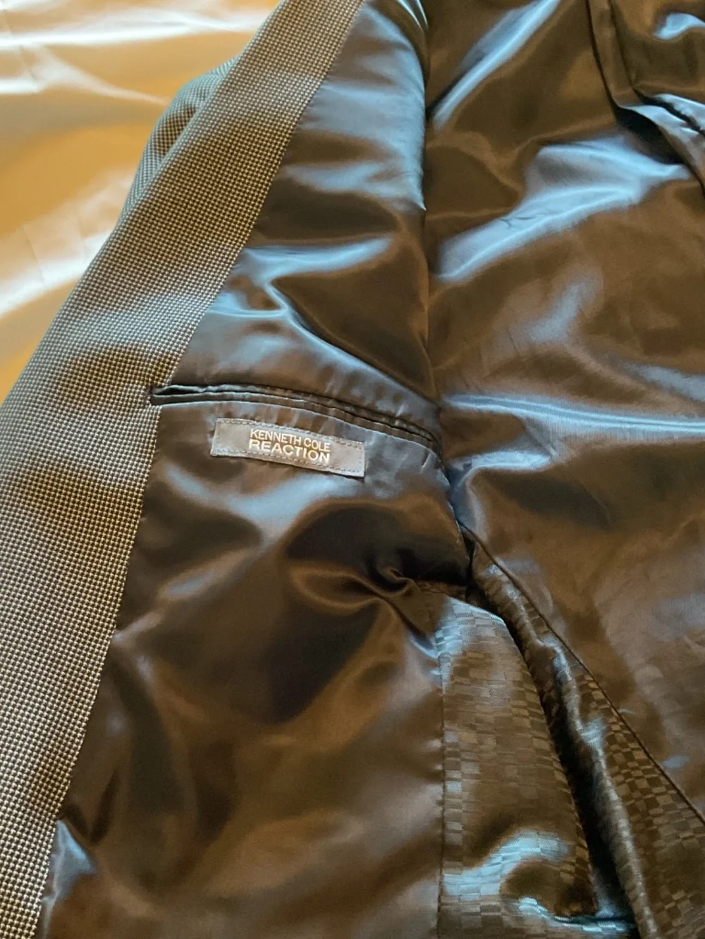 Kenneth Cole kenneth cole