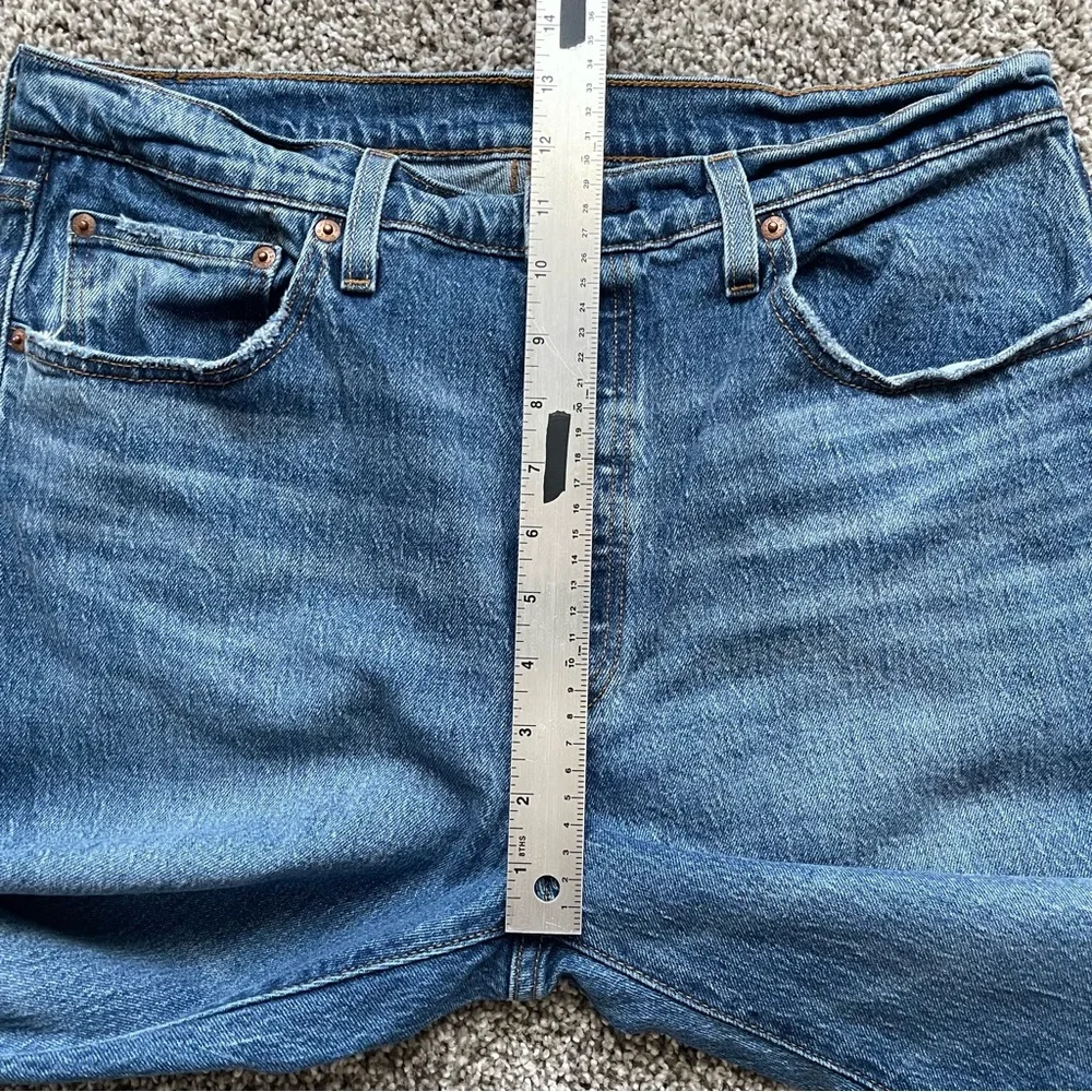 Levis brand levi