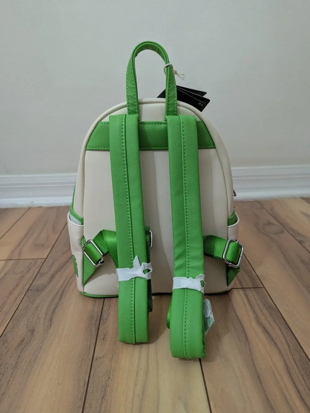 Loungefly nwt disney