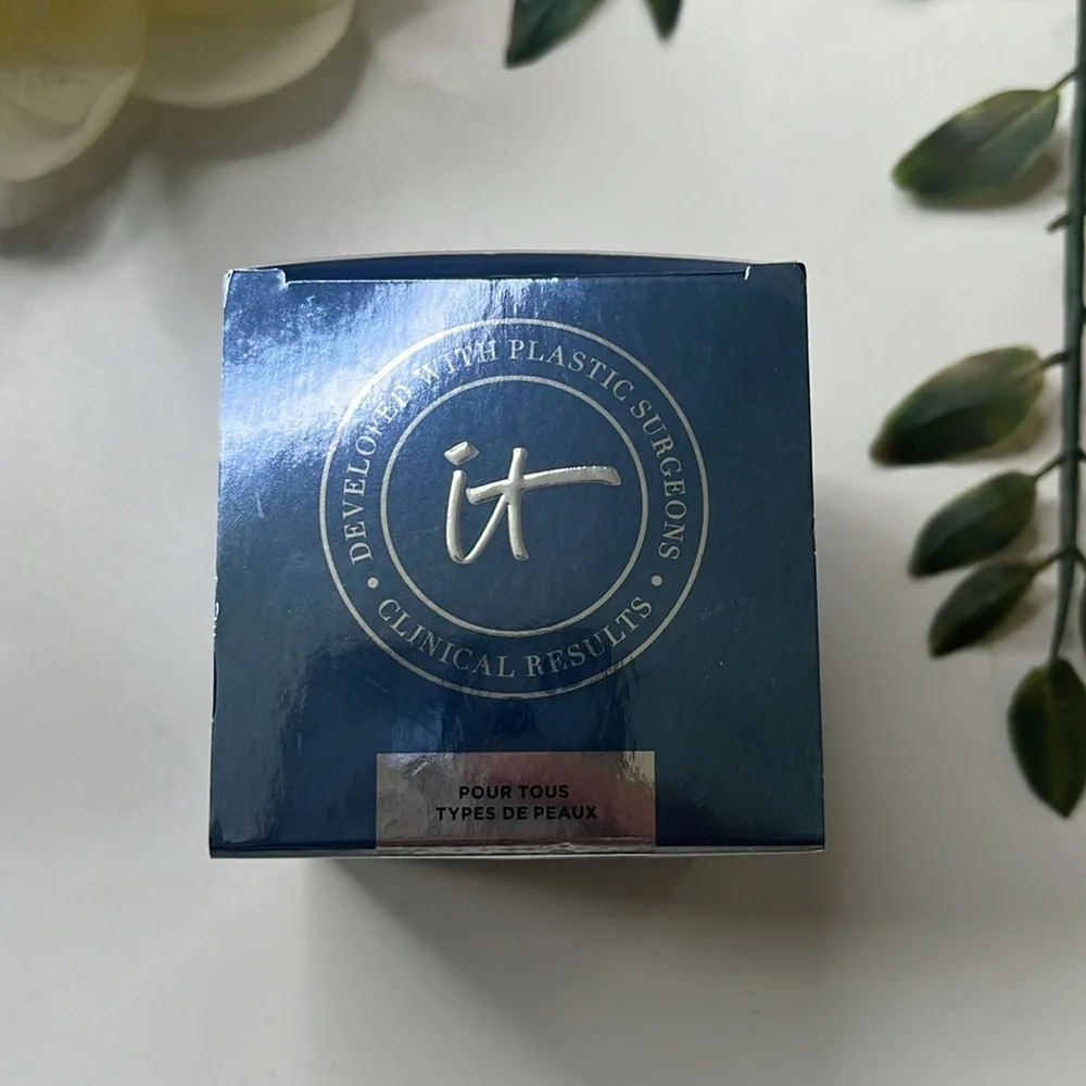 it cosmetics new box