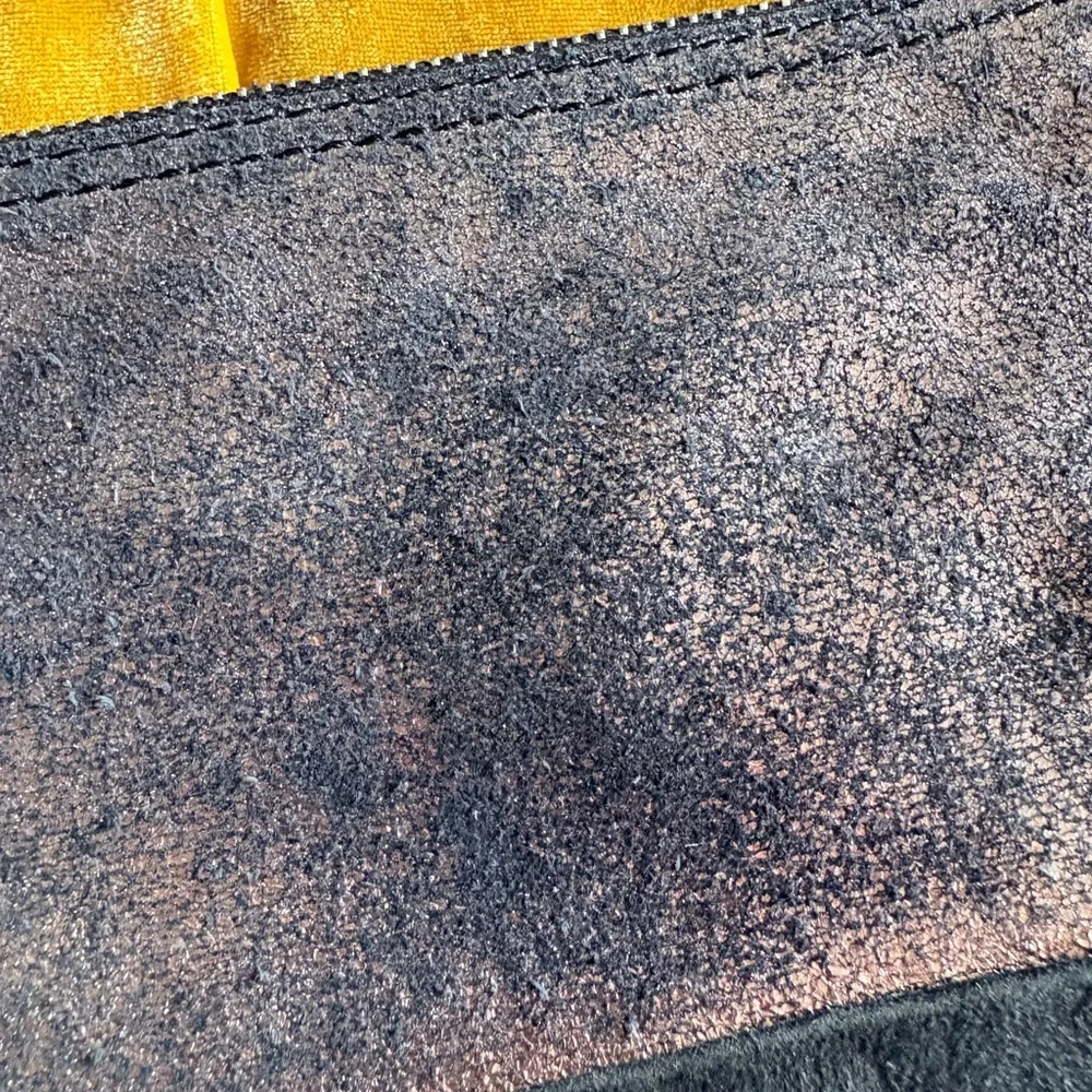 Jigsaw metallic gunmetal