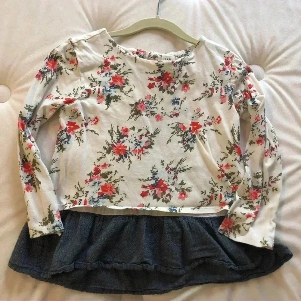 Gap small 6-7 girls floral peplum long sleeve top chambray white