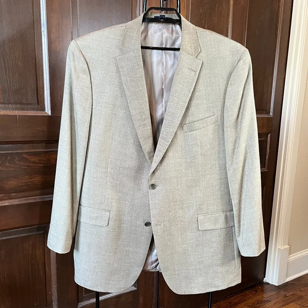 Daniel Cremieux back loro coat