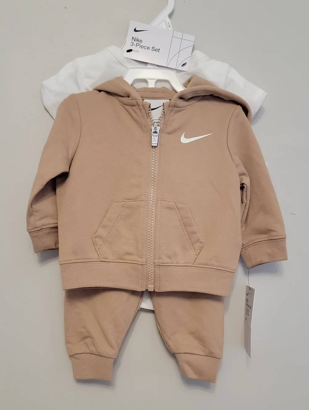 Nike Toddler 3-Piece Hoodie Set in Tan & White