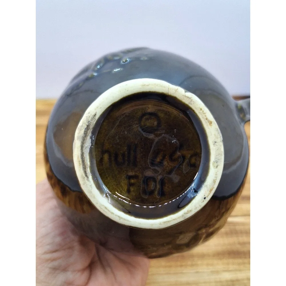 hull pottery usa