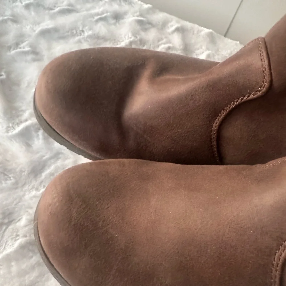 Skechers cozy brown