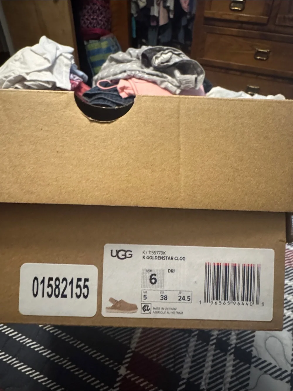 UGG new casual