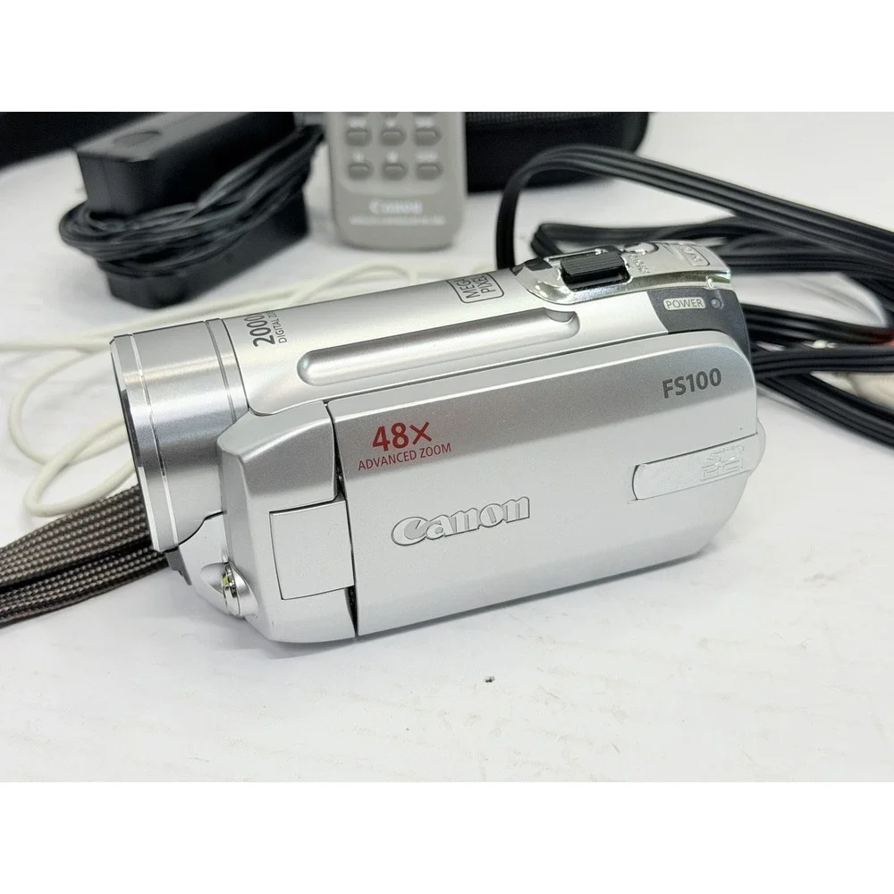 Canon fs100 flash