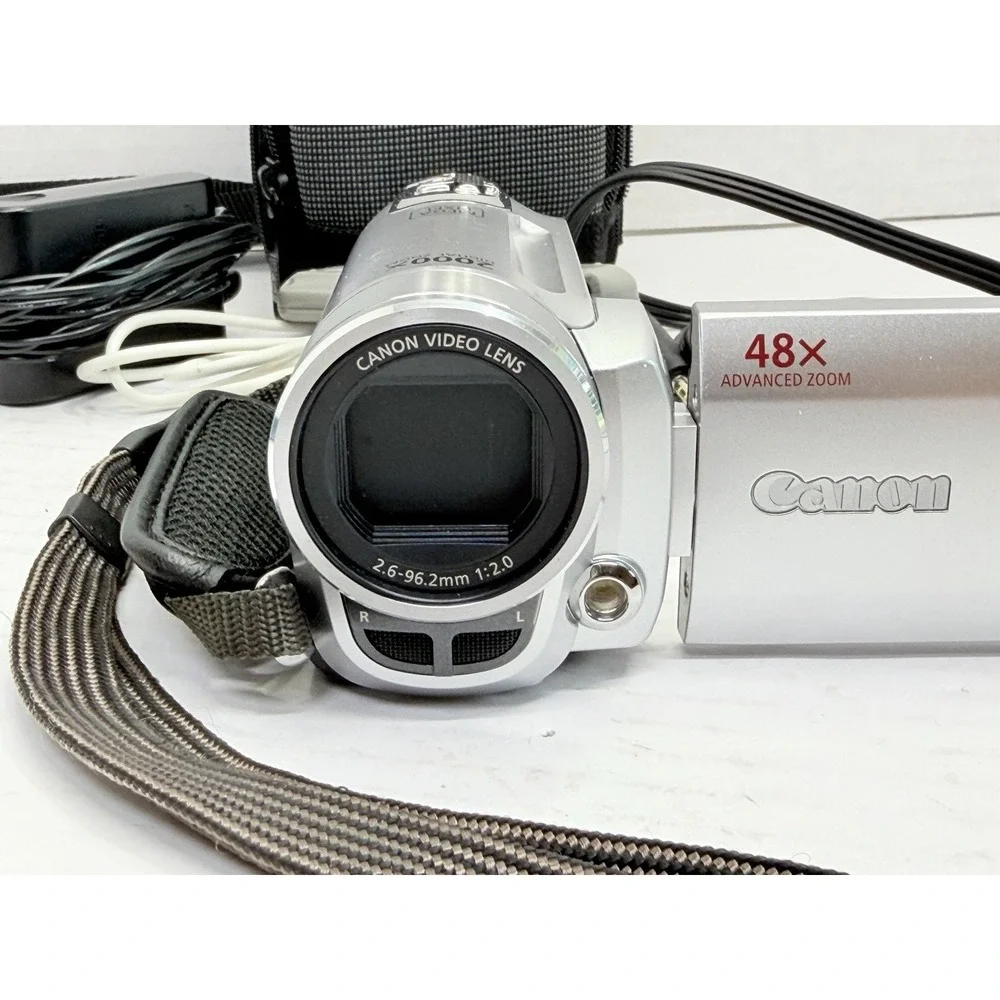 Canon fs100 flash