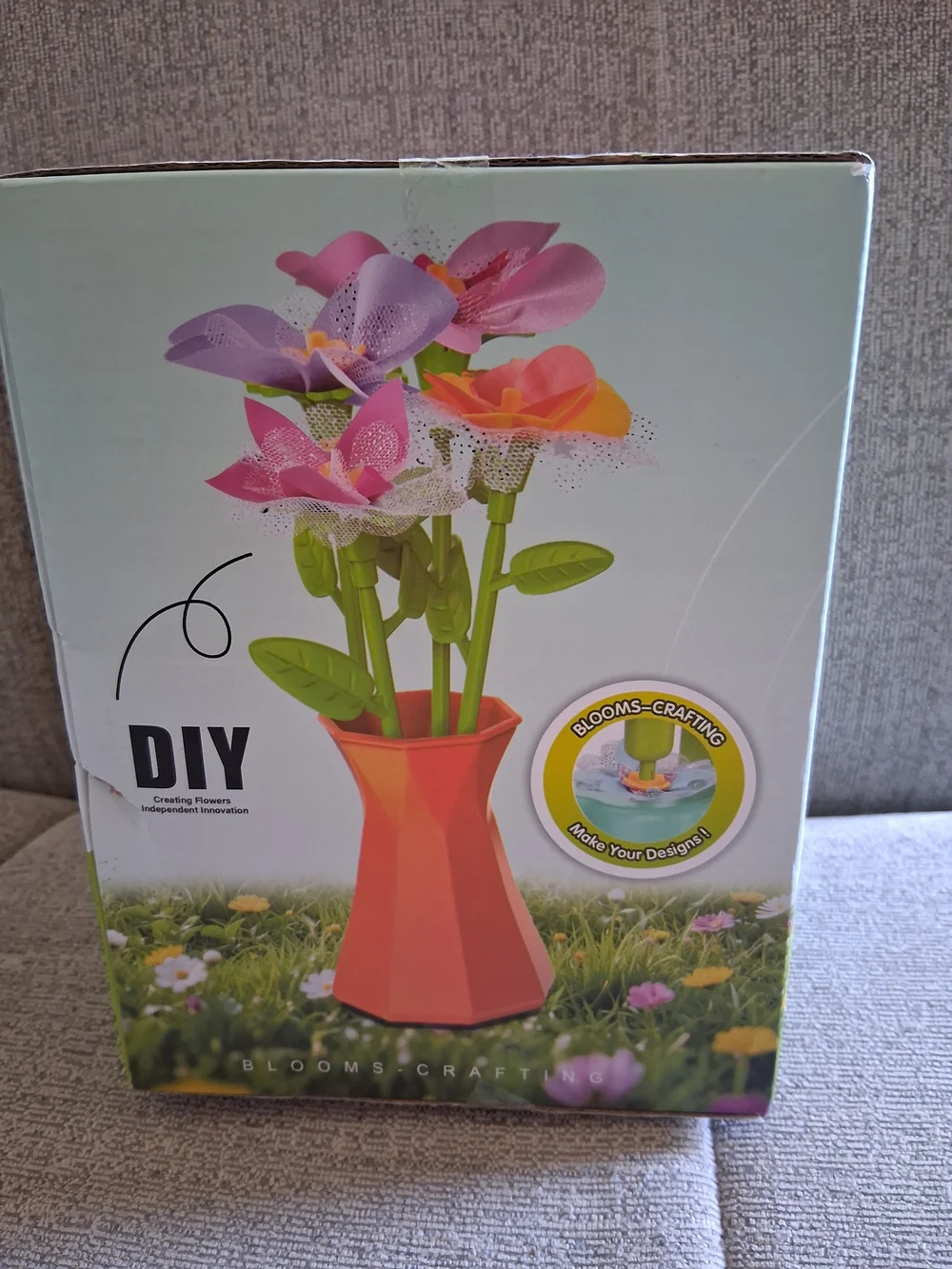 DIY Art Flower Bouquets Machine - Multicolor Kids Craft Set 3+ Ages NIB
