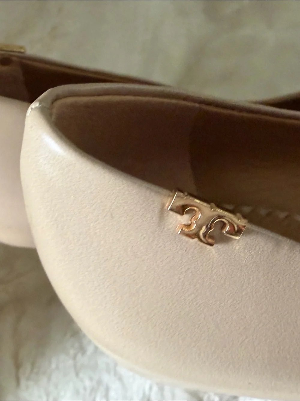 Tory Burch sleek pointed