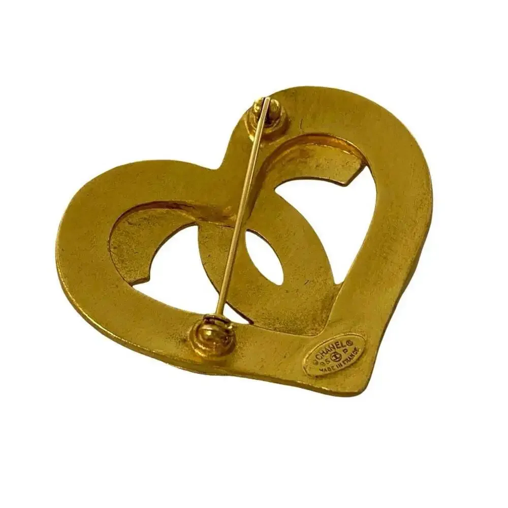 CHANEL gold logo