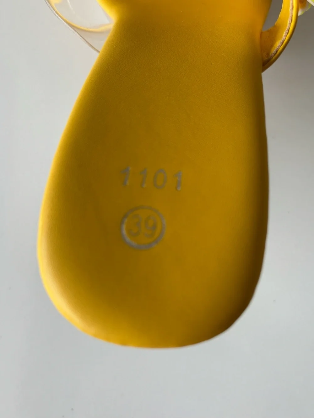 N/A bright yellow