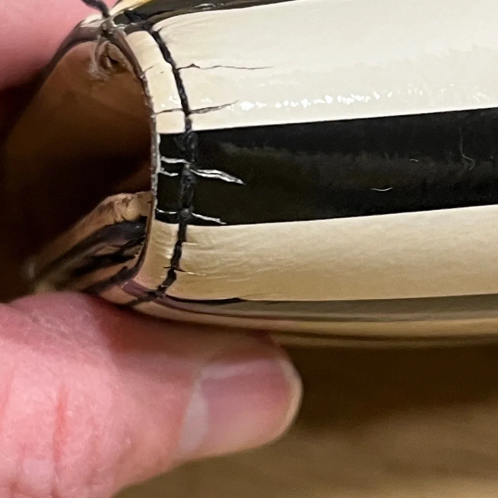kate spade left yellowing side