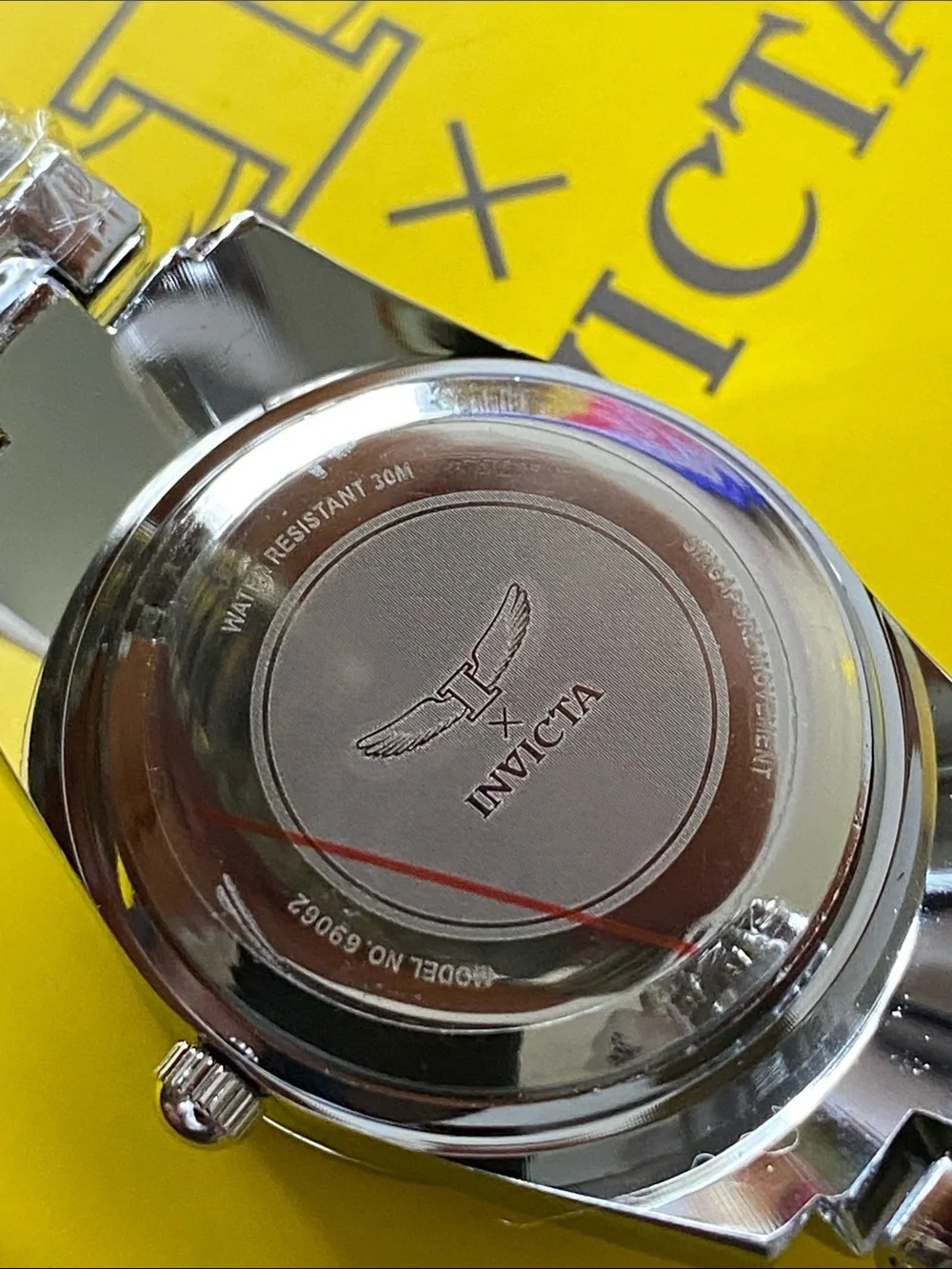 Invicta shimmering silver