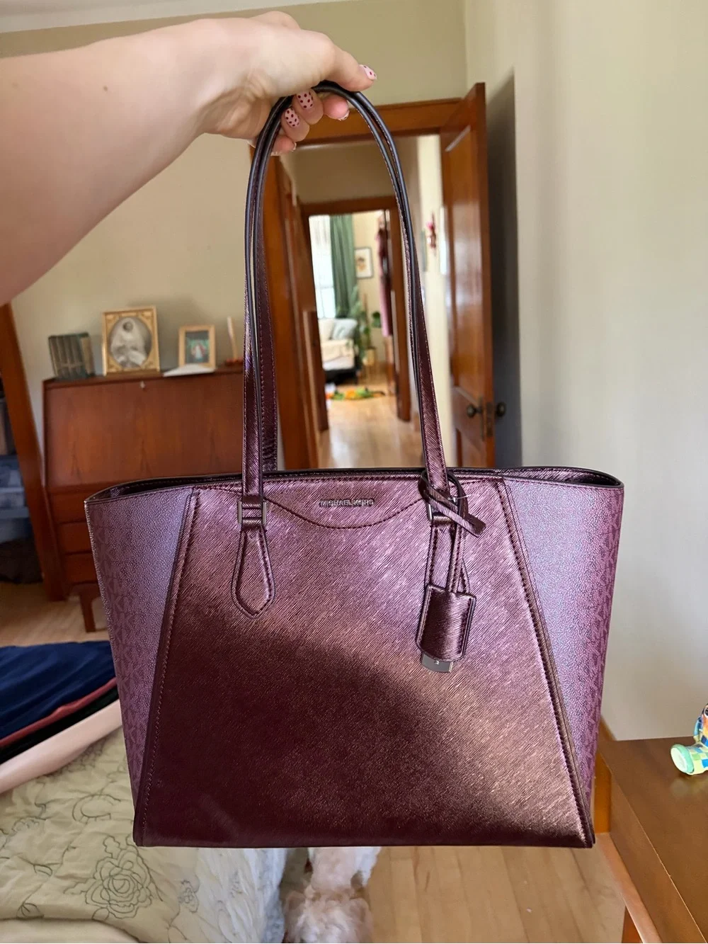 Michael Kors spacious michael
