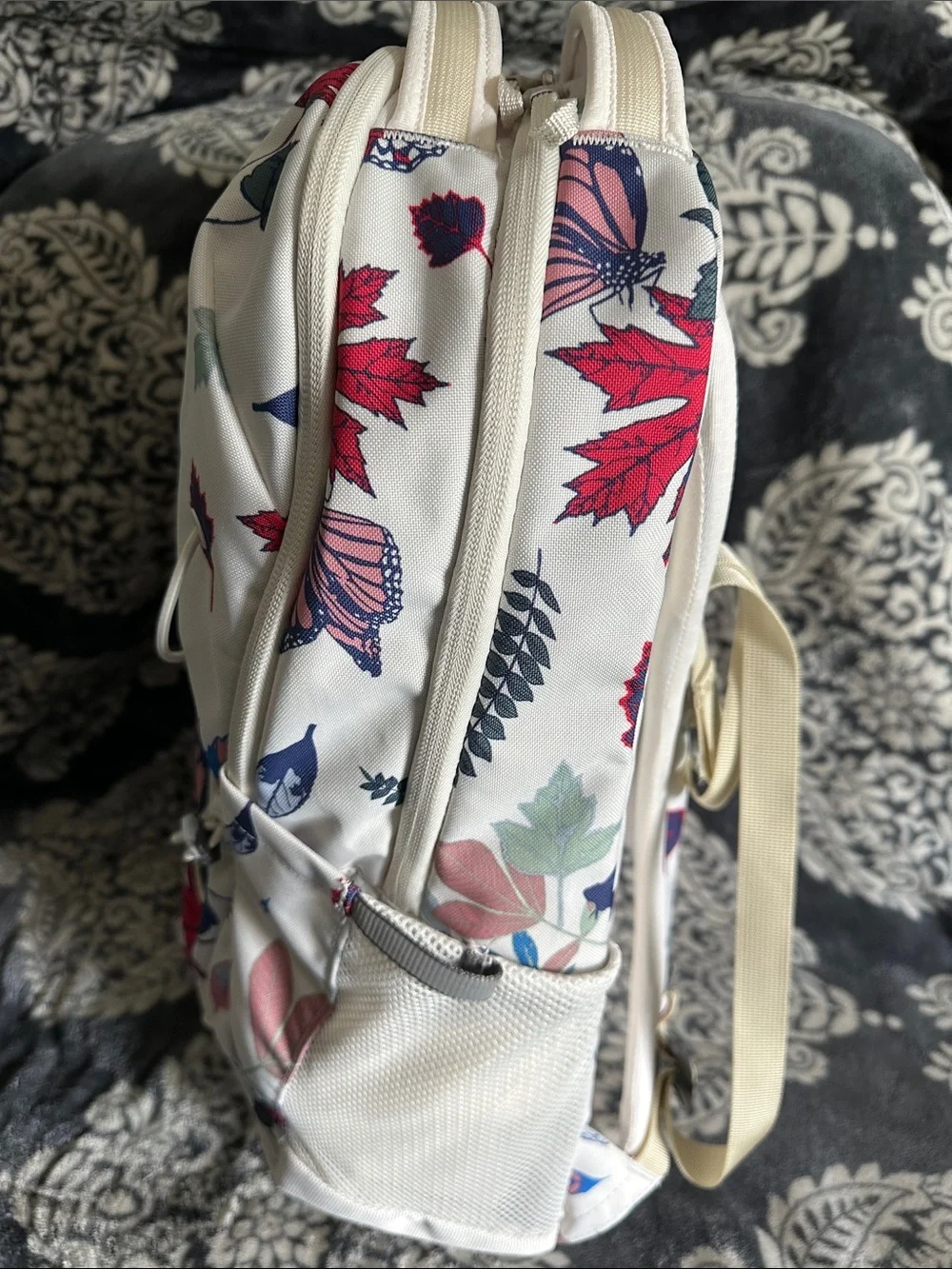 The north face great shape white Jester gardenia floral leaf print backpack