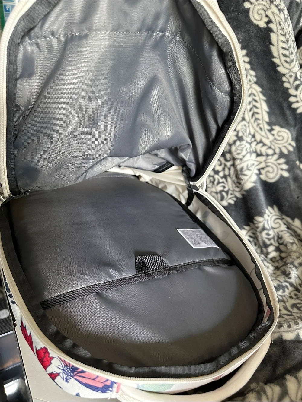 The north face great shape white Jester gardenia floral leaf print backpack