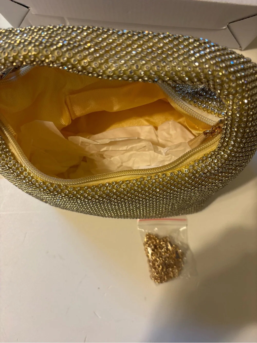 No brand sparkling gold