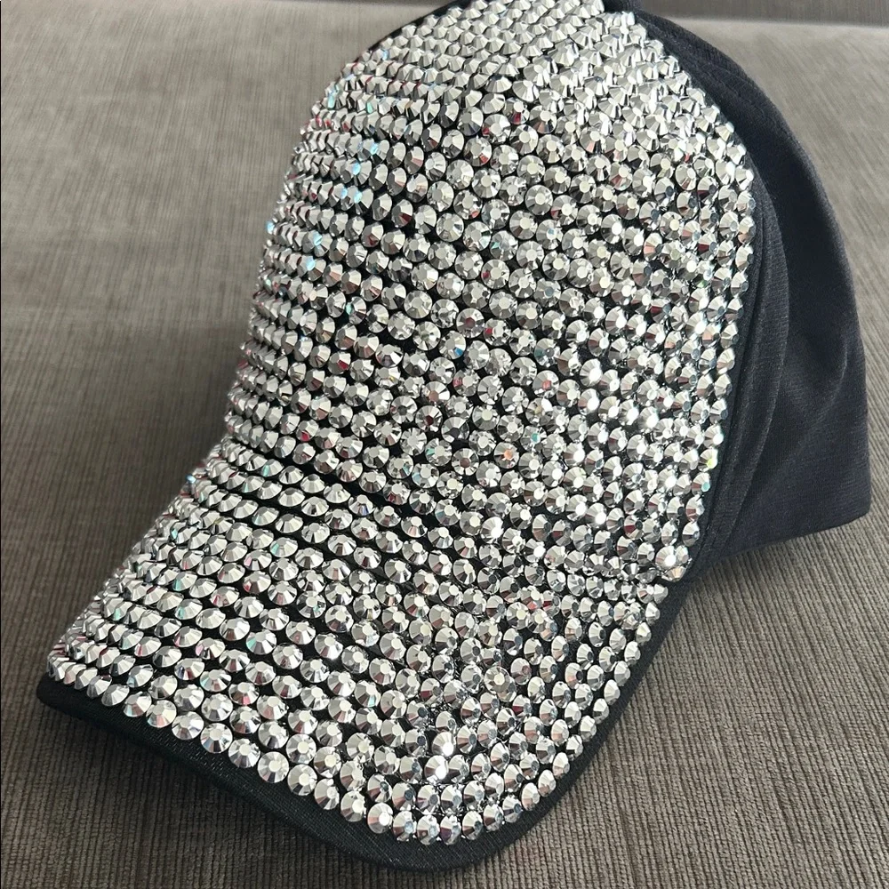 ILLUMA Black Bling Snapback Baseball Hat Silver Rhinestone Studs NWT