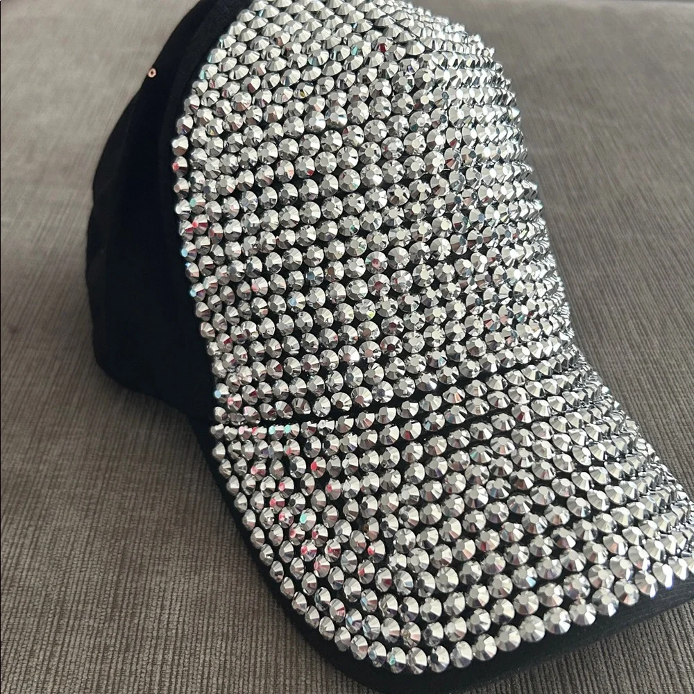 Illuma black bling