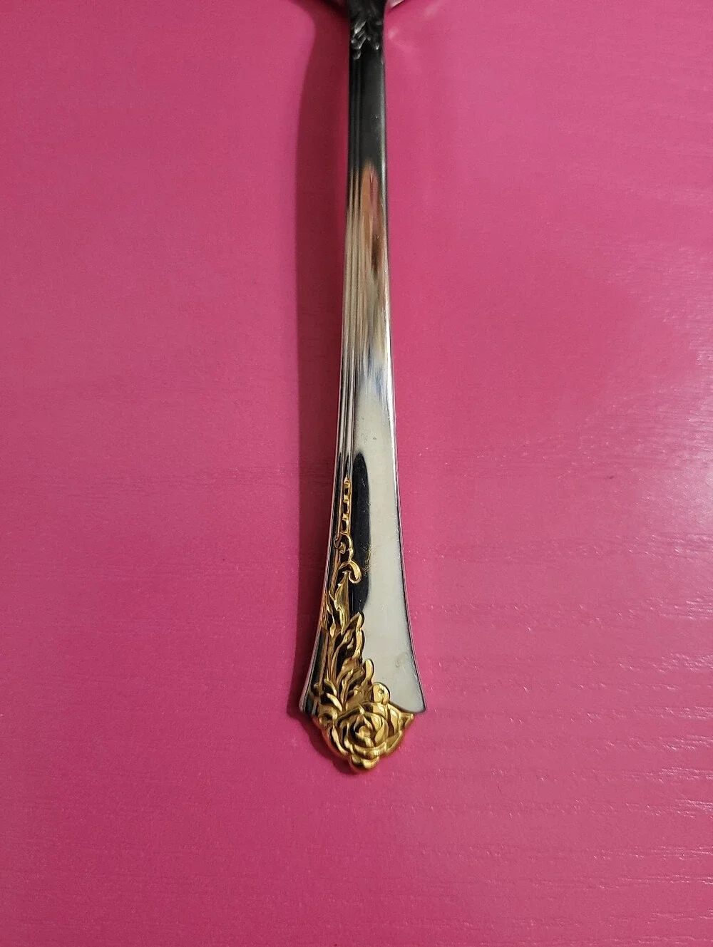 Oneida Golden Damask Rose Teaspoon Stainless Gold Accent (1392)