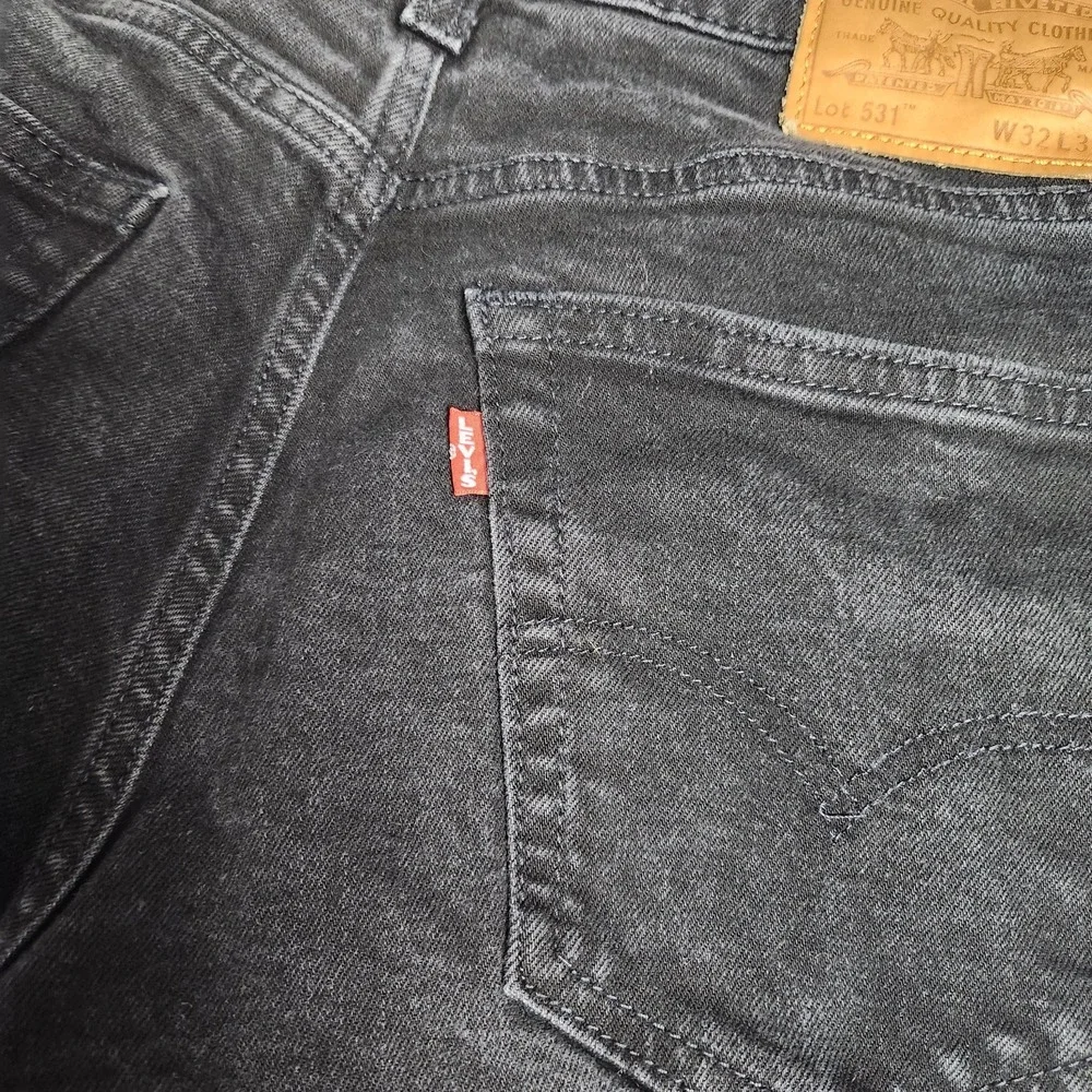 Levis am selling