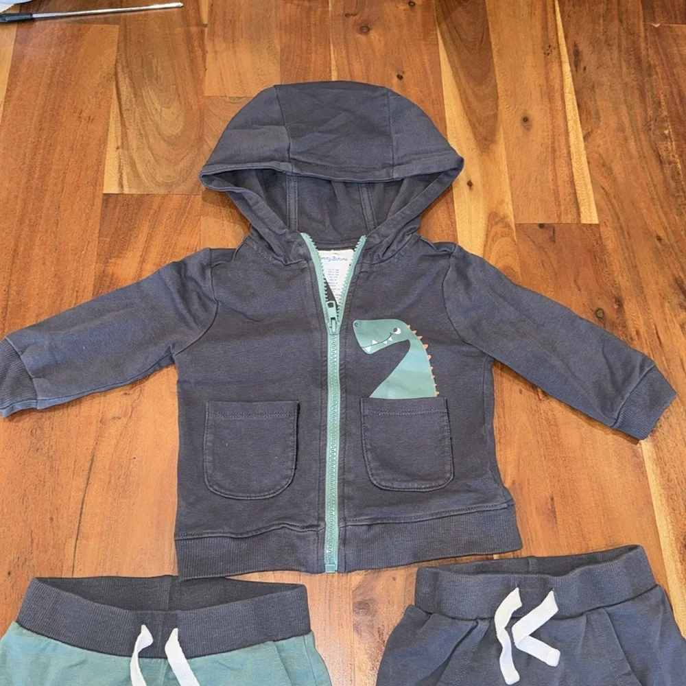 Tommy Bahama good used