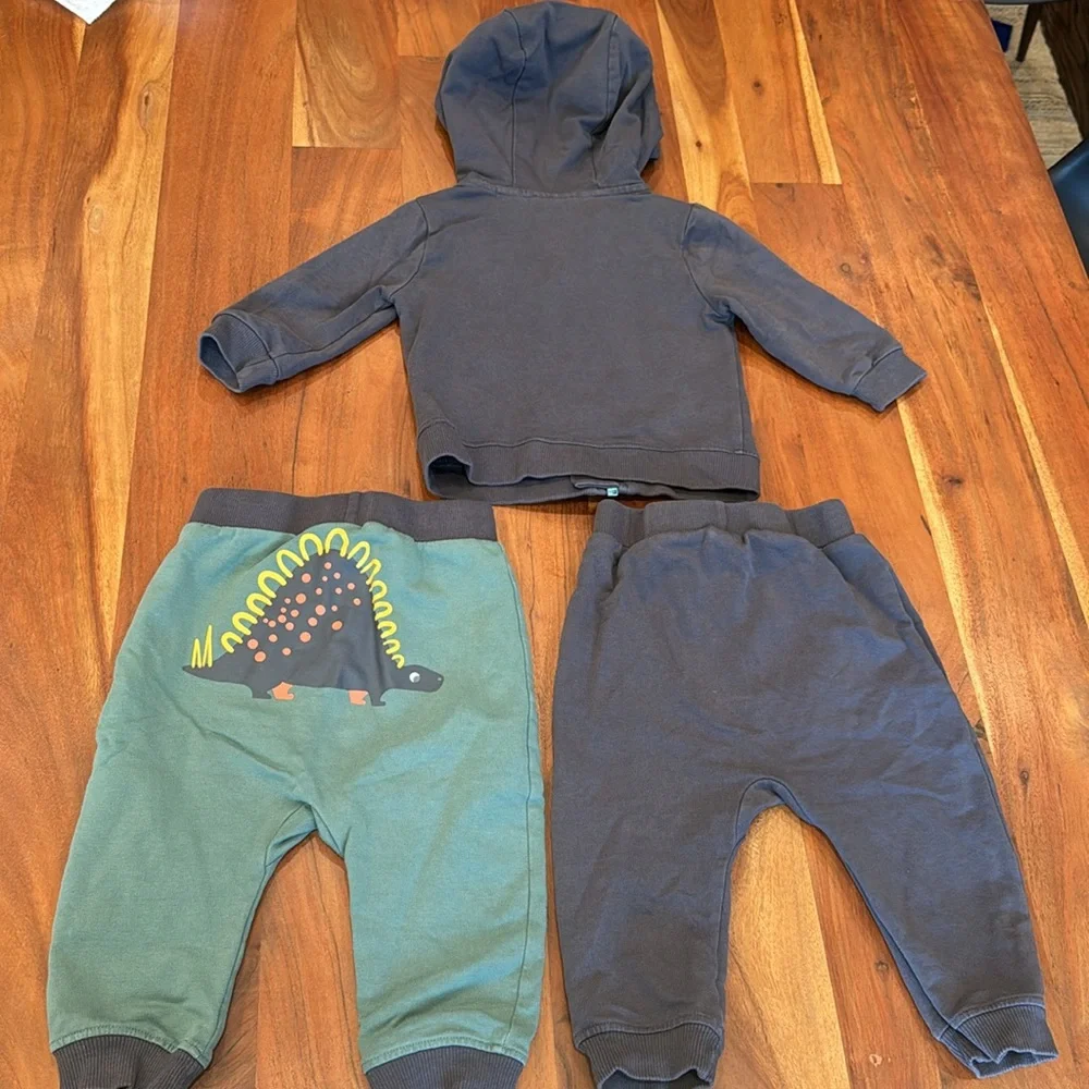 Tommy Bahama good used