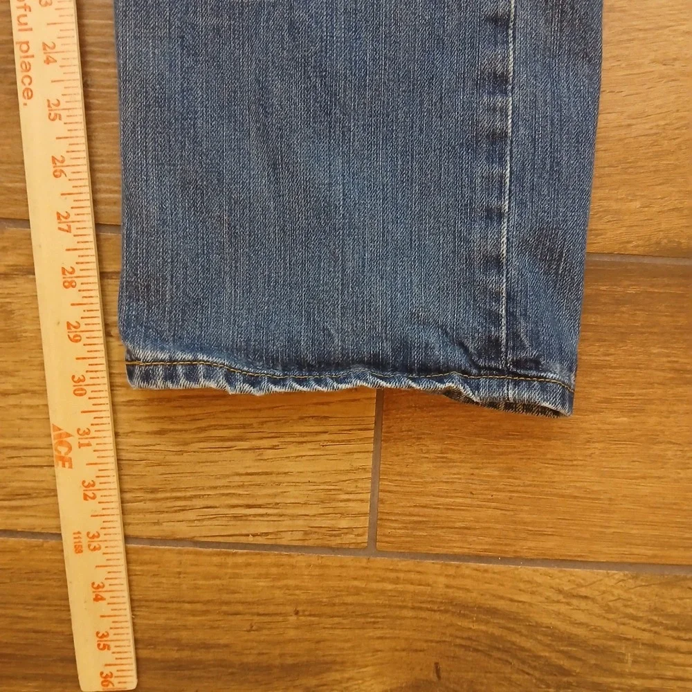 Levis see images
