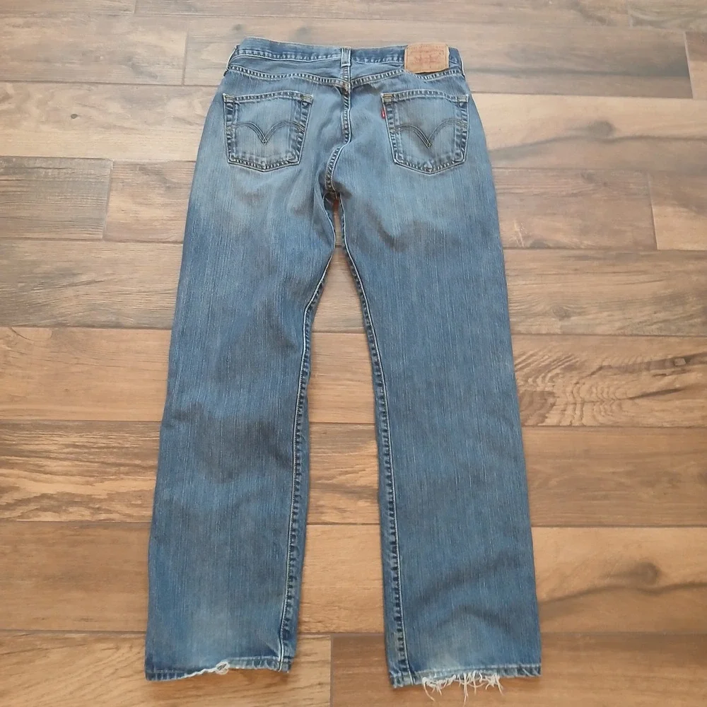 Levis see images